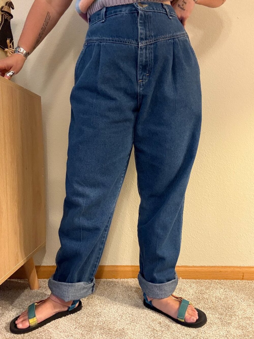 Vintage 80s High Rise Tapered Pleated Mom Jeans 10